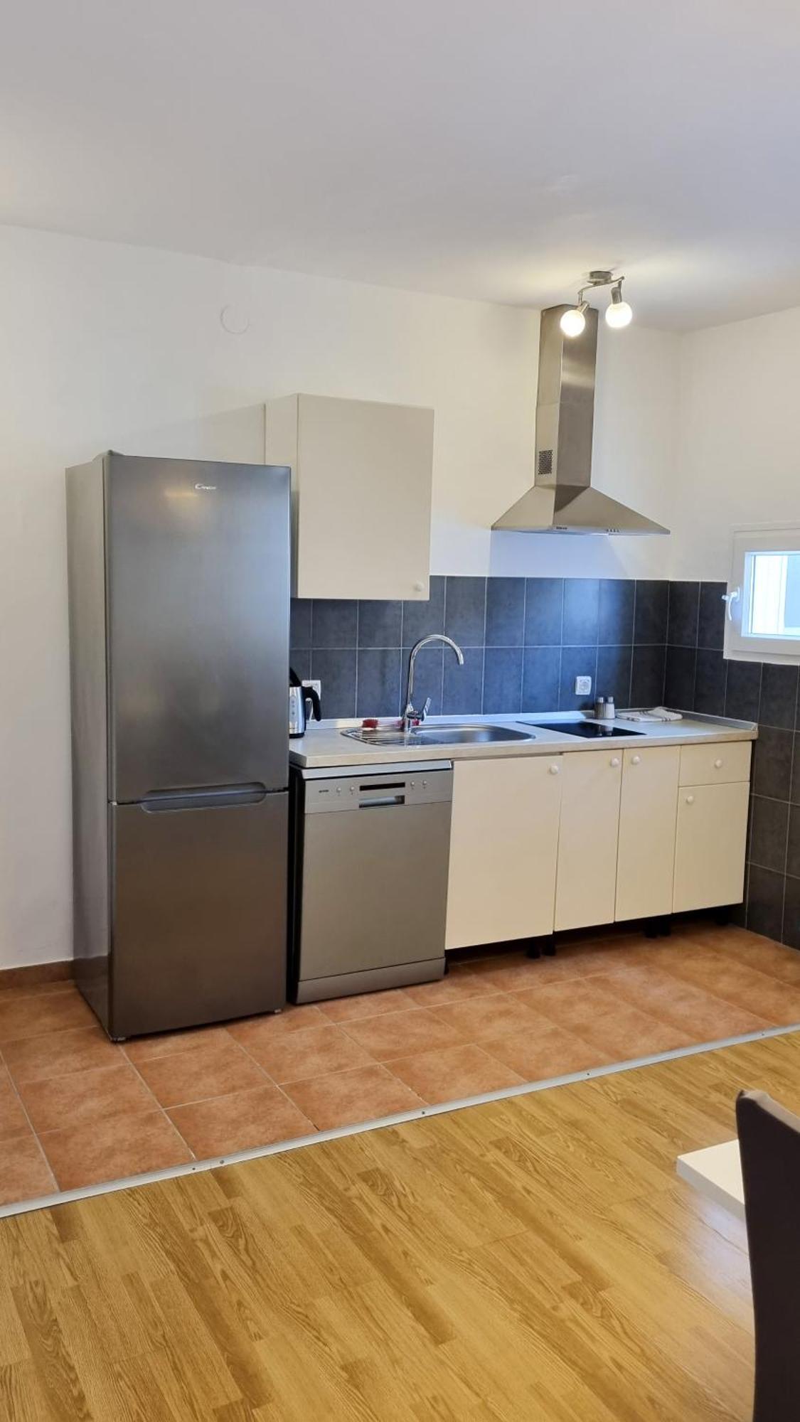 Villa Neptune Apartments Врбоска Экстерьер фото